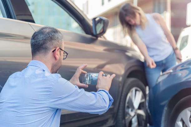 Auto Insurance Axis serves Town and Country drivers